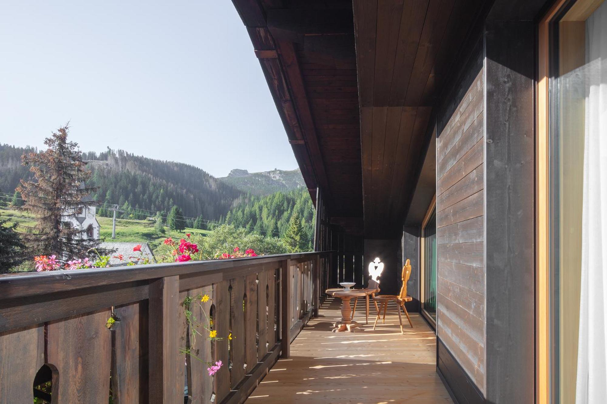 La Perla: The Leading Of The World 5*
