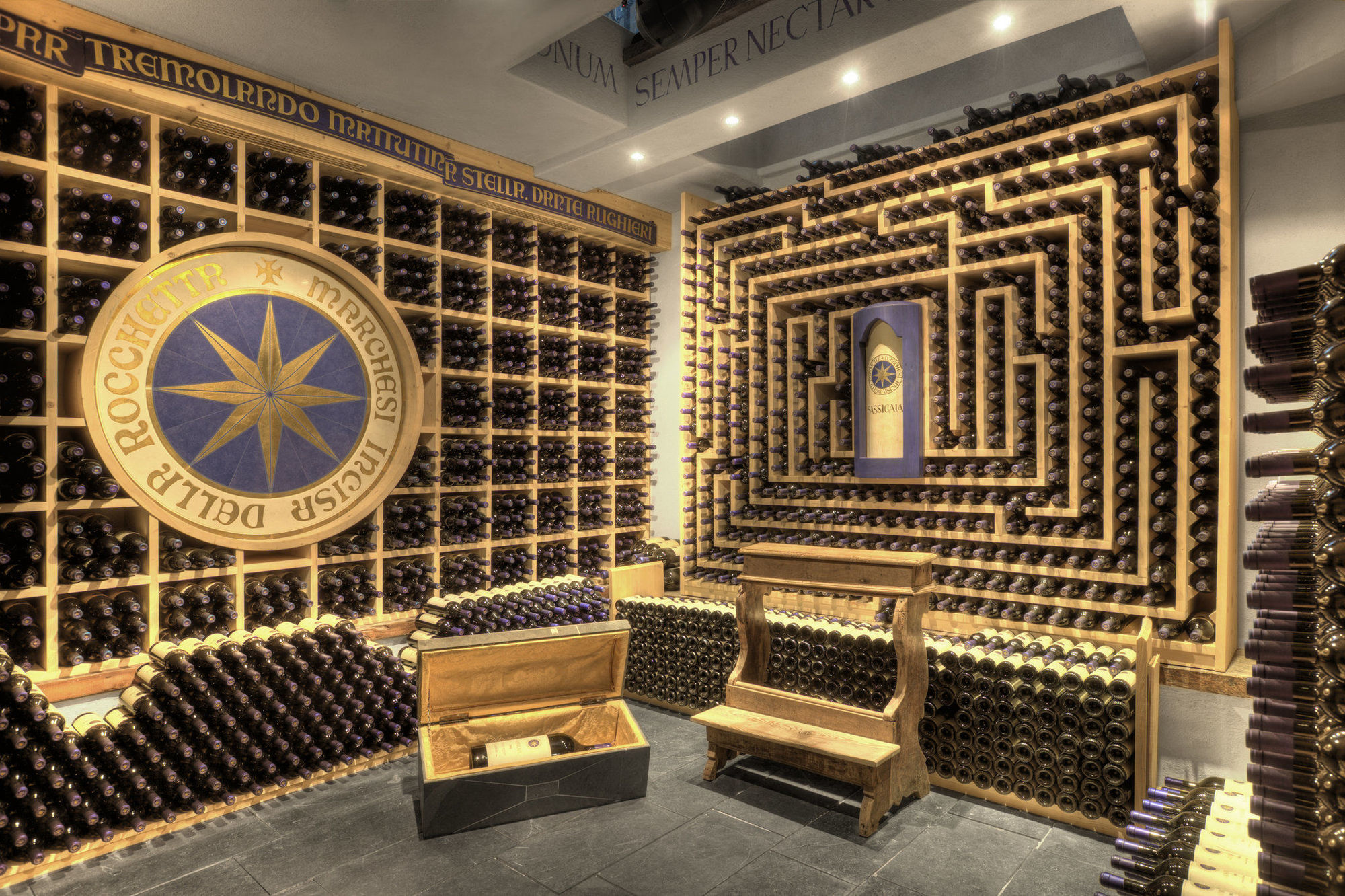 Hotel La Perla: The Leading Of The World