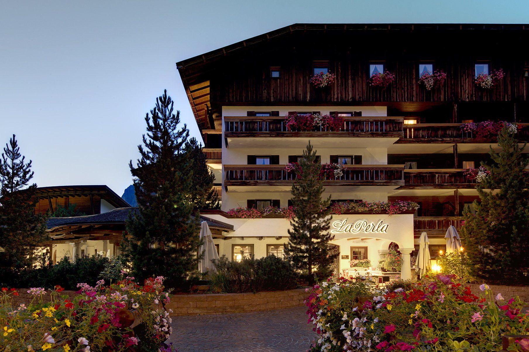 Hotel La Perla: The Leading Of The World 5*