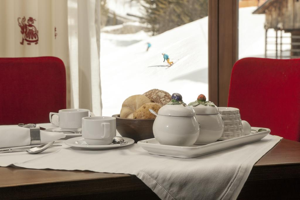 La Perla: The Leading Of The World Hotel