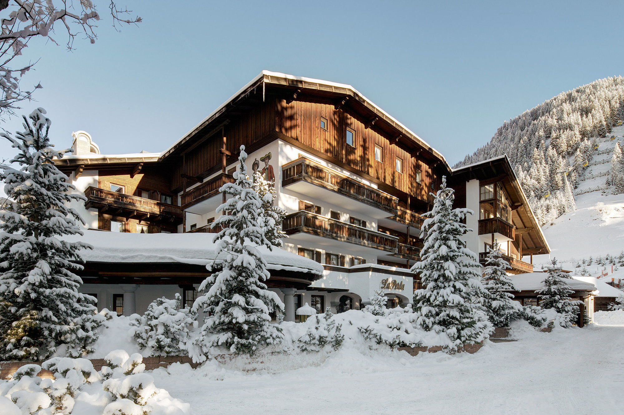 Hotel La Perla: The Leading Of The World 5*